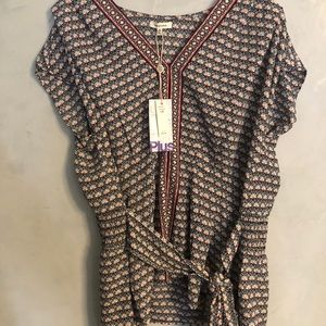 Max Studio, Short Sleeve V-Neck Front Tie Blouse